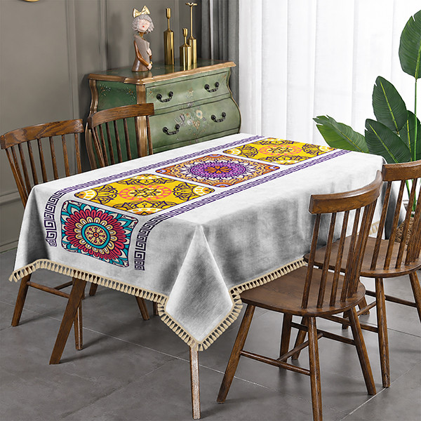 رومیزی مخمل الورا طرح هندسه